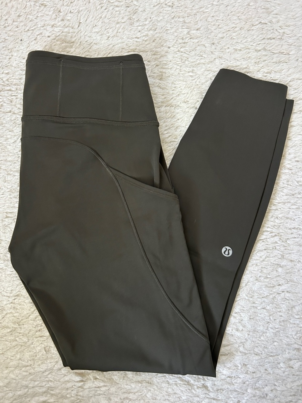 Lululemon Fast and Free Leggings,  sz 6